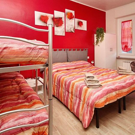 B&B Il Rosso E Il Blu Cuneo Luaran gambar