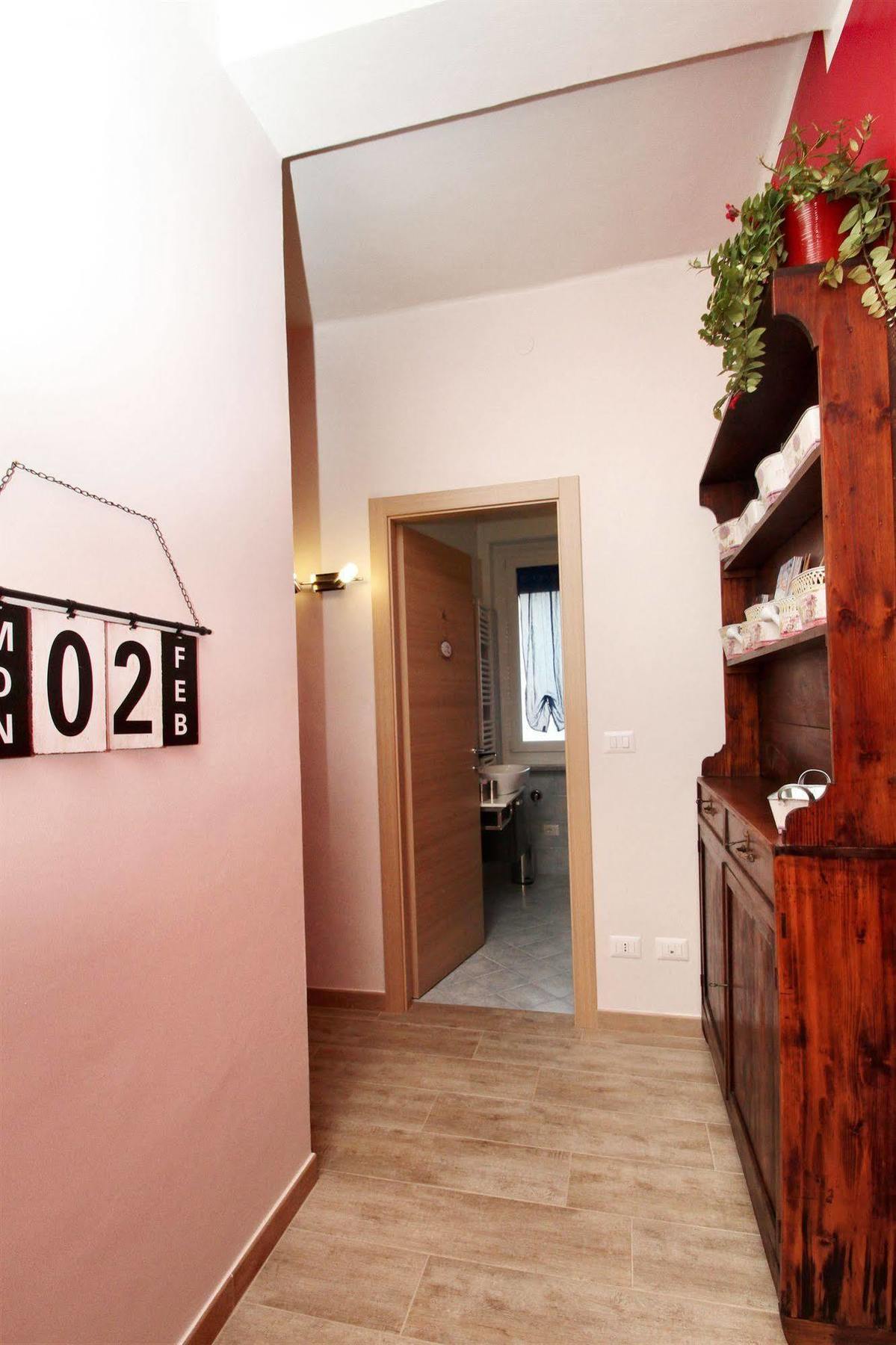 B&B Il Rosso E Il Blu Cuneo Luaran gambar